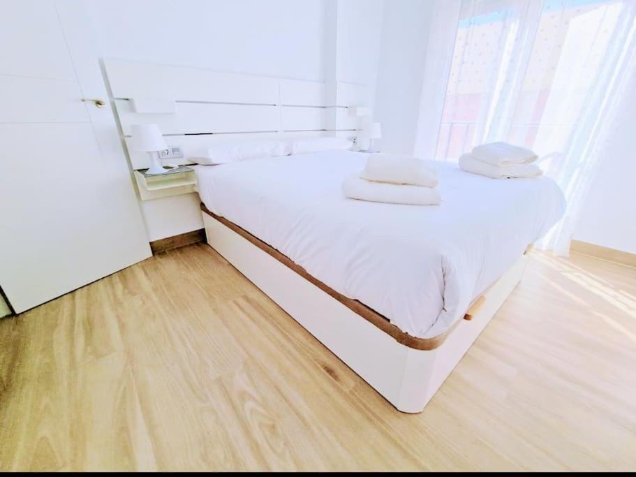 Apartamento Puerto Sol Y Mar Фуэнхирола Экстерьер фото