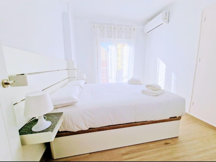 Apartamento Puerto Sol Y Mar Фуэнхирола Экстерьер фото